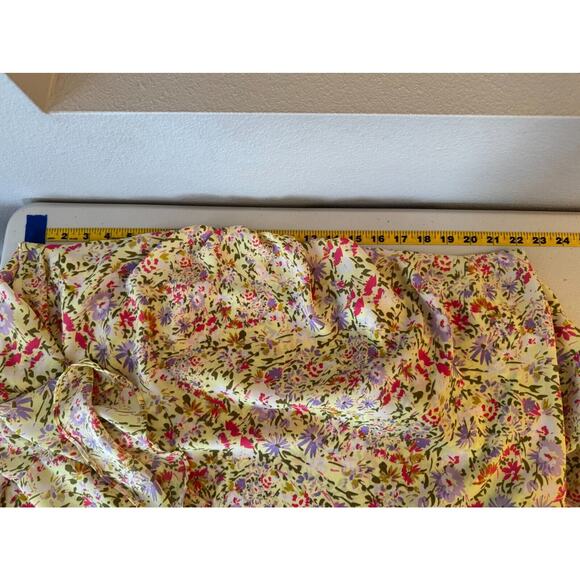 So Beautiful, The Pioneer Woman Floral Blouse, Excellent Condition! 🩷 - Picture 7 of 10